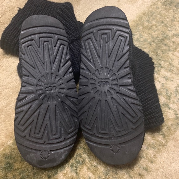 UGG sweater boots black size 5 - Picture 4 of 8